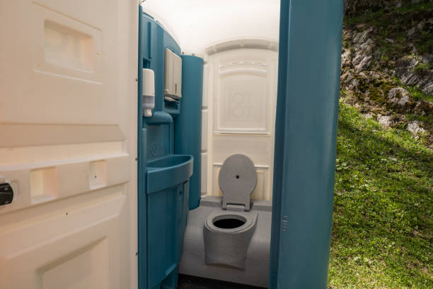 Best High-end porta potty rental  in Penn Valley, CA